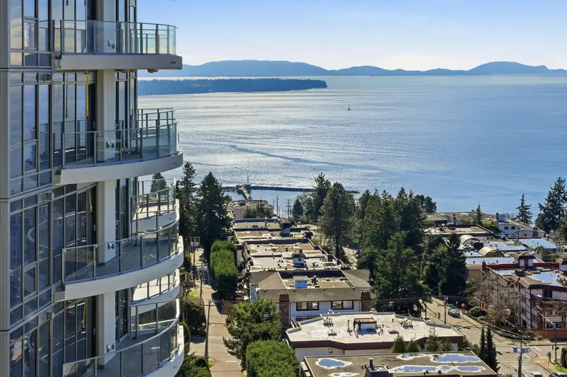 1403 1501 FOSTER STREET - photo 2 of 25