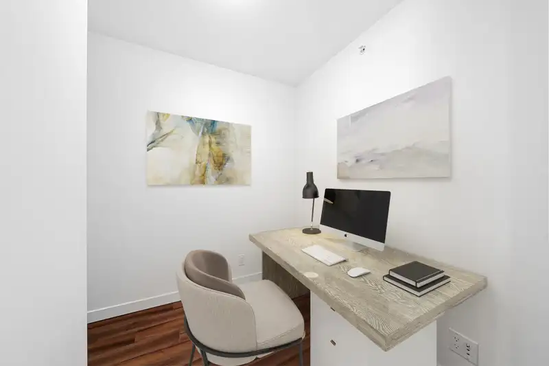 310 135 E 17TH STREET - photo 4 of 35