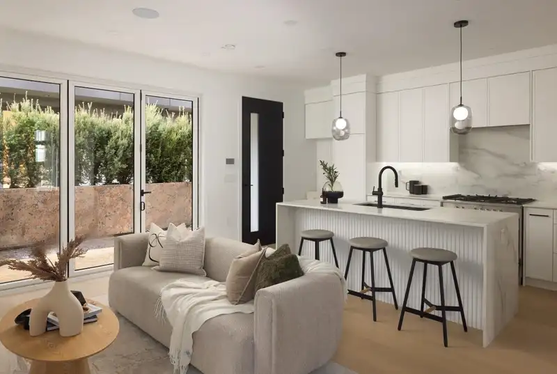 1 421 W 23RD AVENUE - photo 1 of 33
