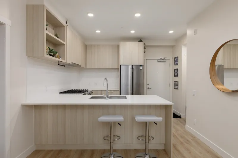 216 721 ANSKAR COURT - photo 2 of 24