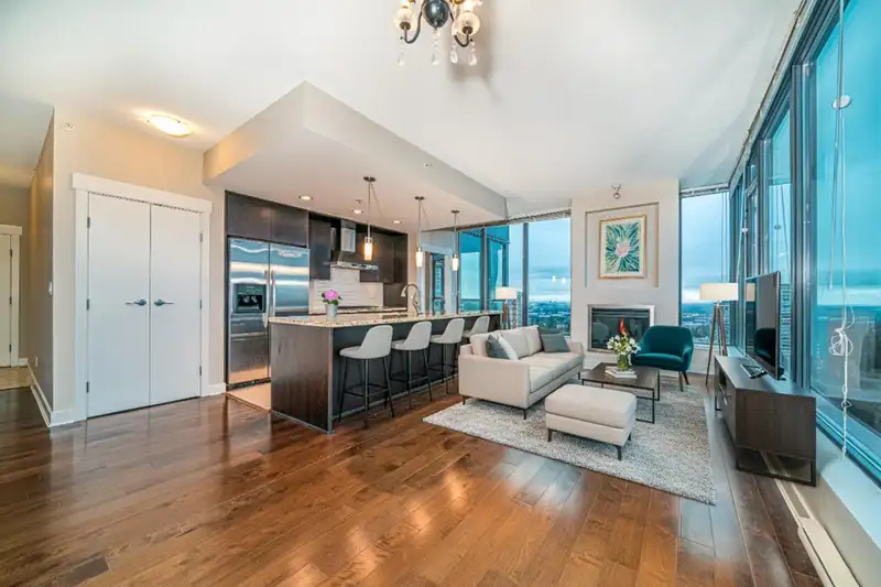 2902 7088 18TH AVENUE - photo 1 of 1