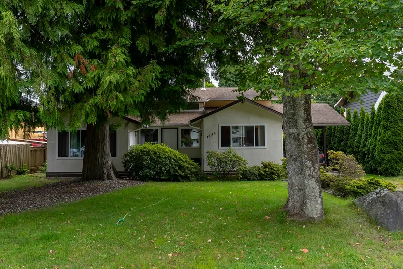 1484 53A STREET - photo 3 of 5