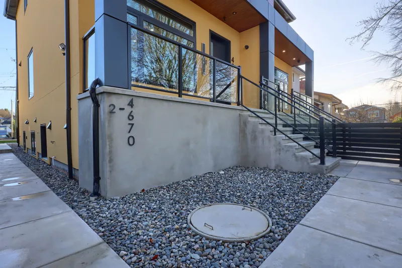 4670 TODD STREET - photo 2 of 25