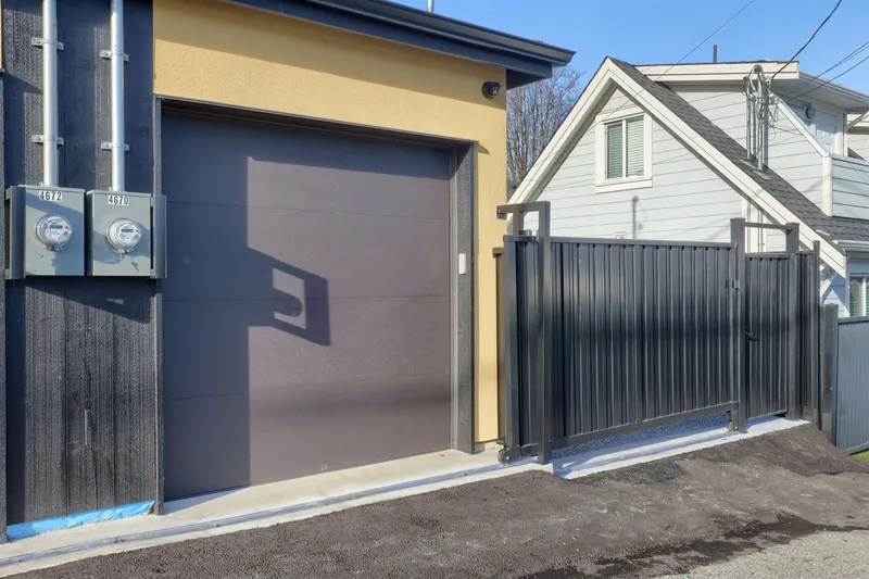 4670 TODD STREET - photo 3 of 25