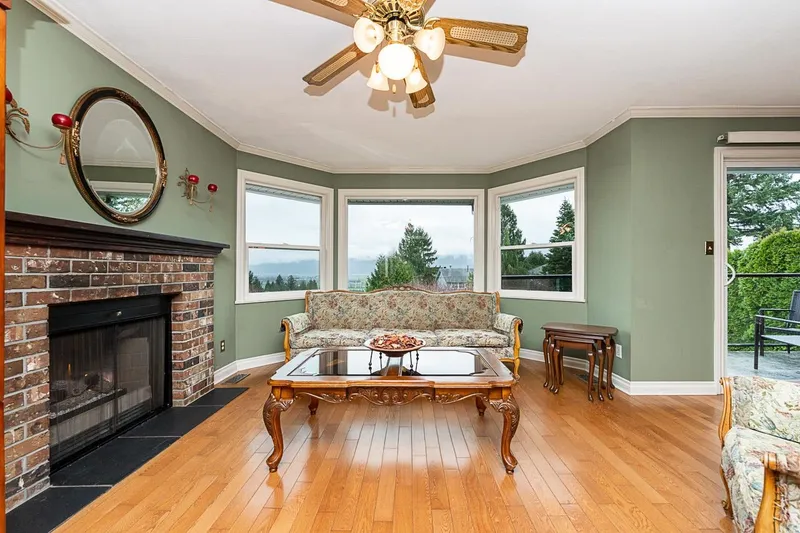 2259 MOUNTAIN DRIVE - photo 4 of 25