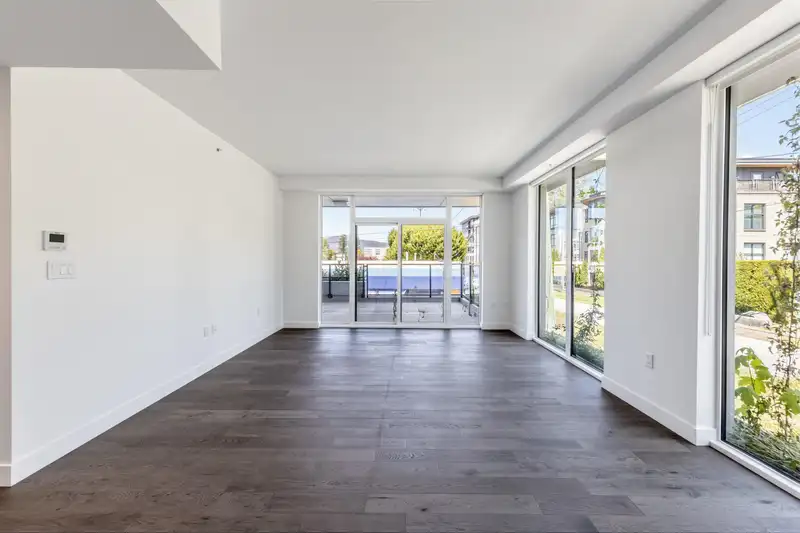 202 2888 ARBUTUS STREET - photo 4 of 29