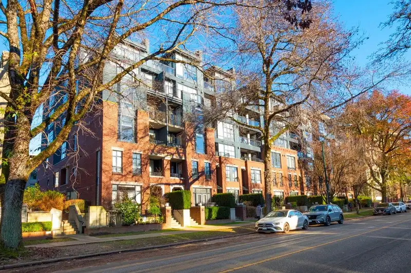 2271 W 12TH AVENUE - photo 1 of 33