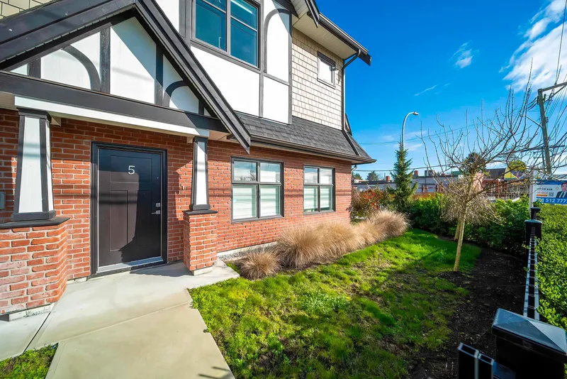 5 9899 STEVESTON HIGHWAY - photo 4 of 25