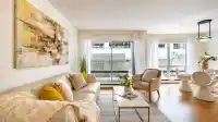 103 985 W 10TH AVENUE - thumbnail 2