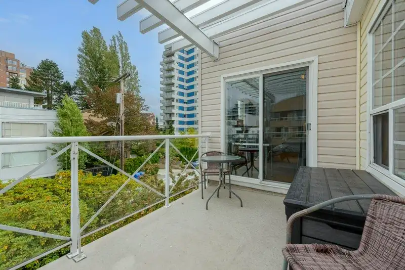 PH8 5788 VINE STREET - photo 2 of 34
