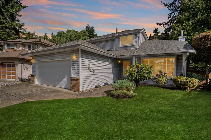 6982 128A STREET - photo 1 of 35