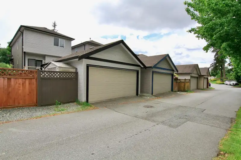 23555 KANAKA WAY - photo 4 of 26