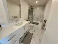 308 22633 SELKIRK AVENUE - thumbnail 9