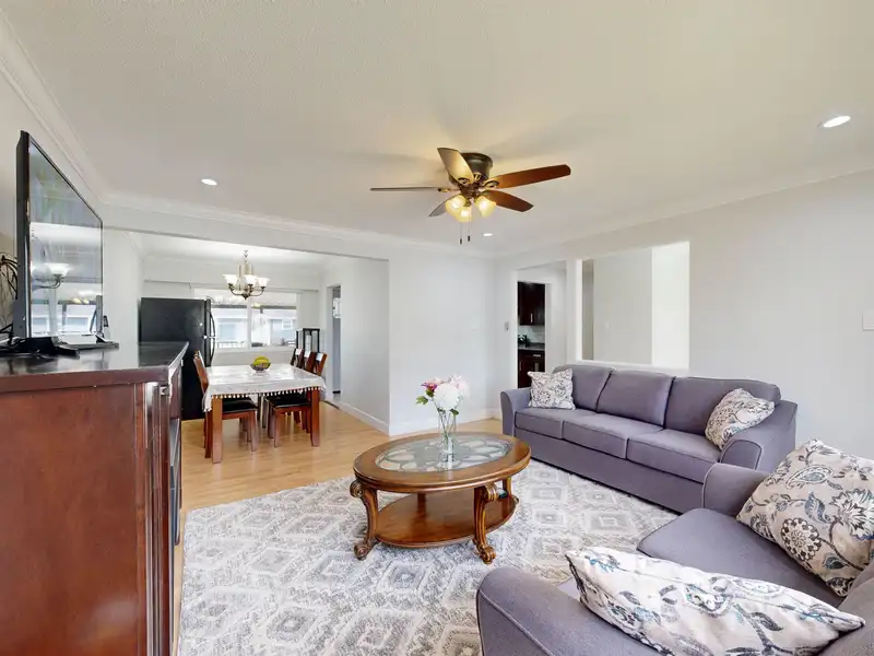 7803 110A STREET - photo 3 of 27