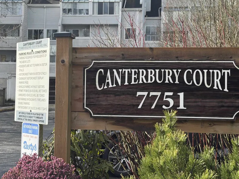 217 7751 MINORU BOULEVARD - photo 2 of 25