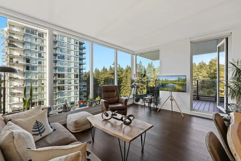 1603 5629 BIRNEY AVENUE - photo 1 of 40
