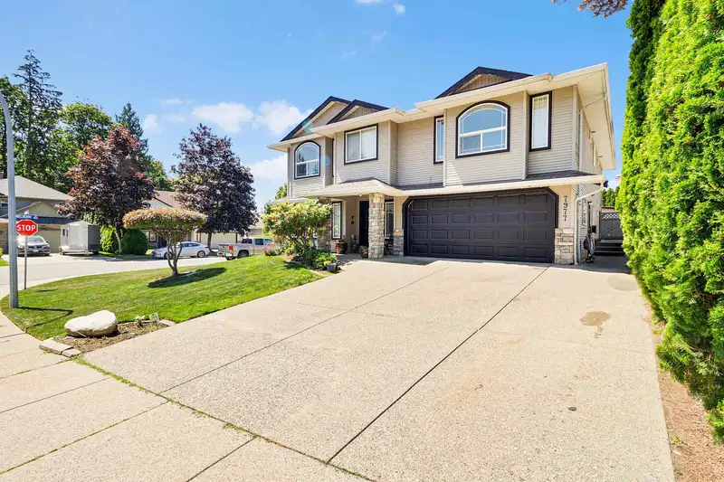 7977 D'HERBOMEZ DRIVE - photo 2 of 40