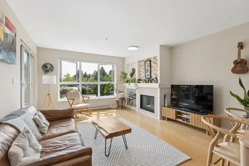 207 3732 MT SEYMOUR PARKWAY - photo 1 of 28