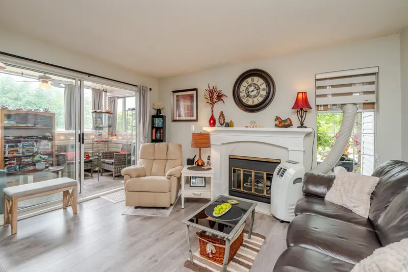 103 11578 225 STREET - photo 3 of 25