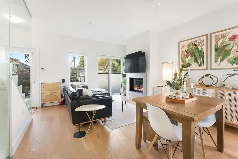 3189 ST. GEORGE STREET - photo 2 of 39