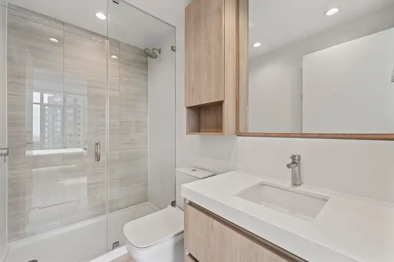 2102 6080 MCKAY AVENUE - photo 3 of 23