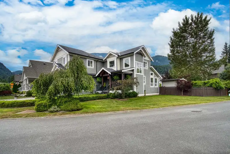 129 14500 MORRIS VALLEY ROAD - photo 2 of 39