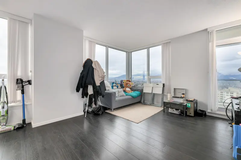 2907 5883 BARKER AVENUE - photo 2 of 17