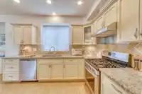 123 MAPLE DRIVE - thumbnail 5