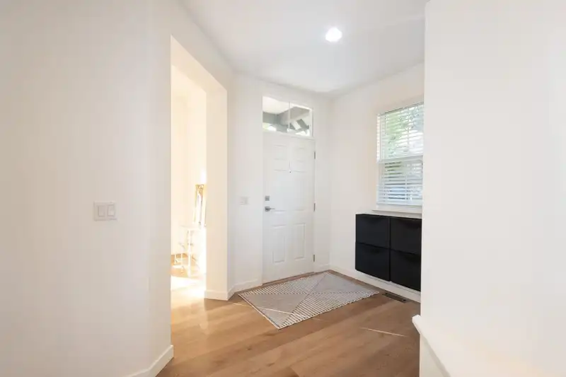 28 ALDER DRIVE - photo 3 of 40