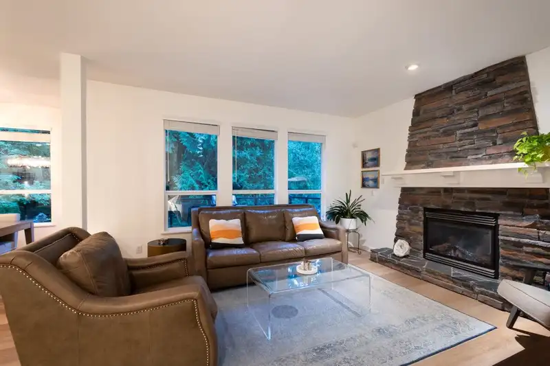 28 ALDER DRIVE - photo 4 of 40