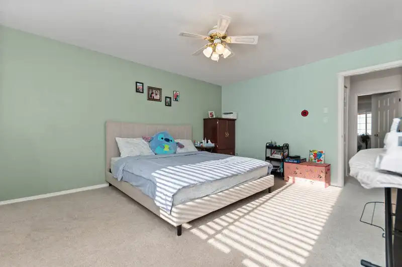 12 2575 MCADAM STREET - photo 3 of 40