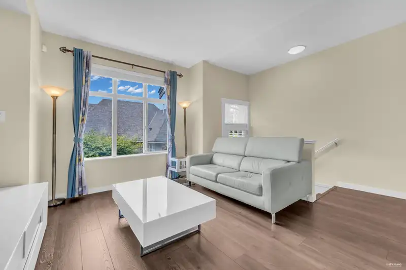 66 9800 ODLIN ROAD - photo 4 of 39