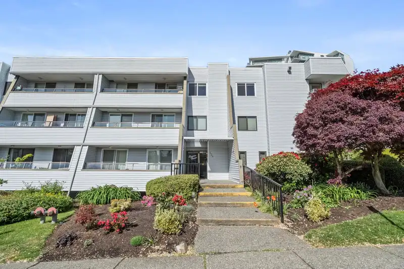 112 1341 GEORGE STREET - photo 1 of 33