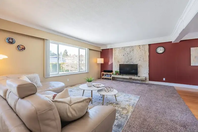 1453 STEWART PLACE - photo 3 of 32