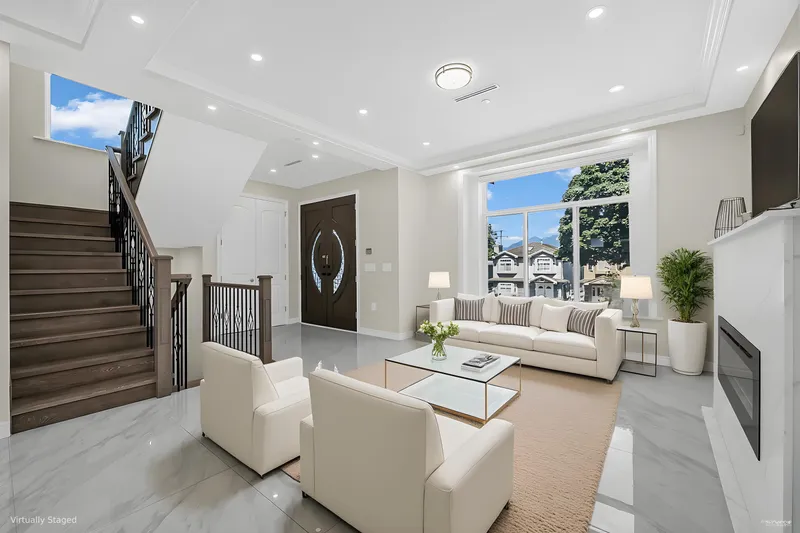 2936 E 2ND AVENUE - photo 1 of 25