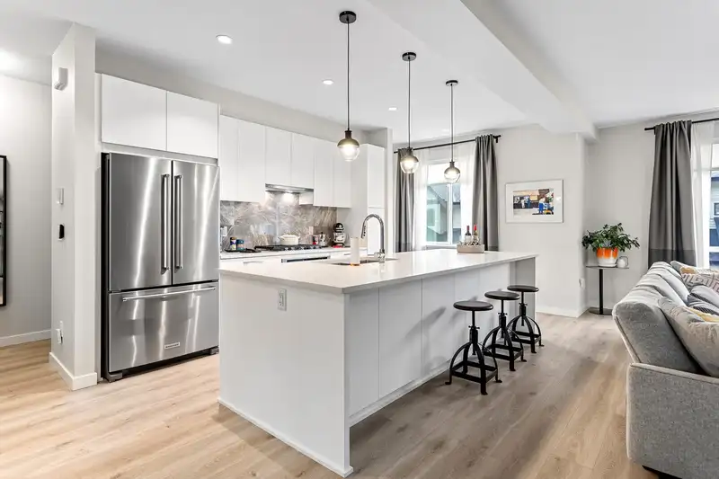 137 1350 MITCHELL STREET - photo 1 of 40