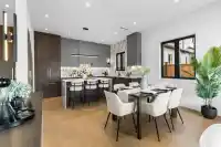 1 6682 NAPIER STREET - thumbnail 6