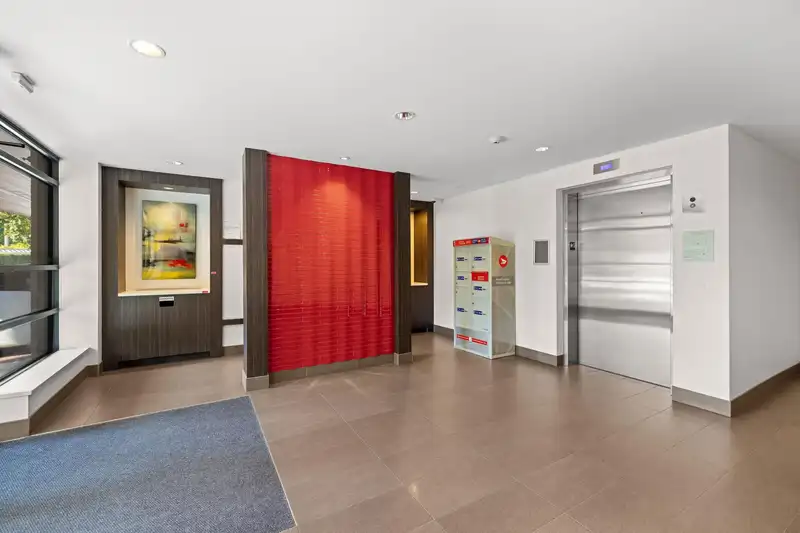 205 13919 FRASER HIGHWAY - photo 4 of 28
