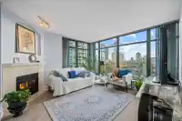 1001 4567 HAZEL STREET - thumbnail 3