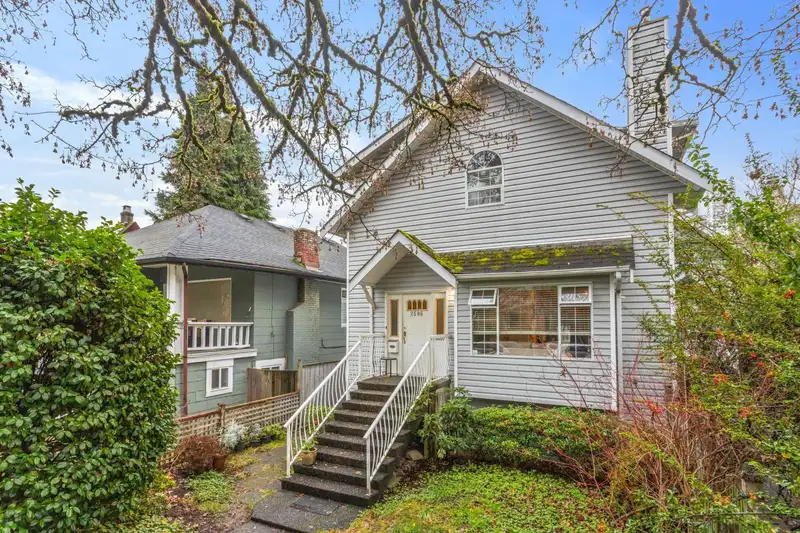 2586 W 8TH AVENUE - photo 1 of 24