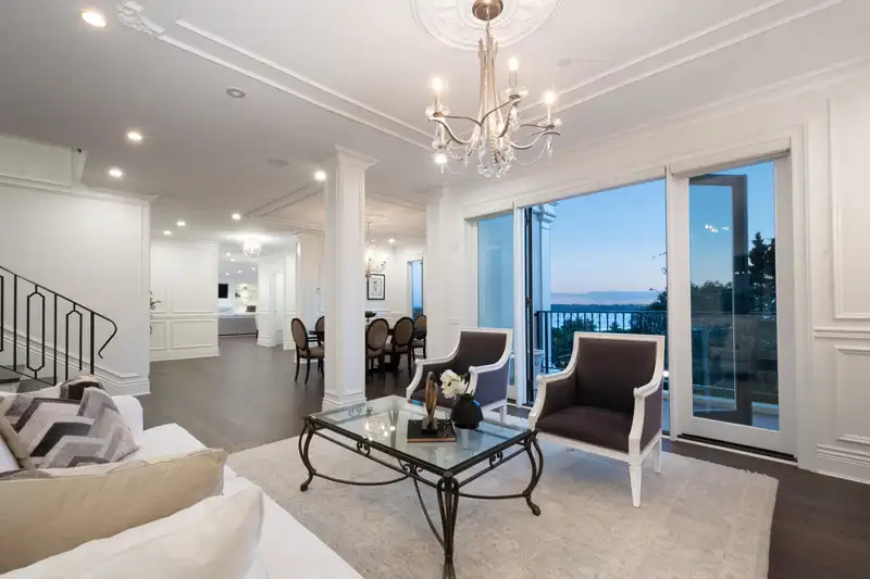 4135 BURKEHILL PLACE - photo 4 of 40