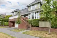 7 240 E KEITH ROAD - thumbnail 39