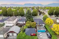 1280 E 33RD AVENUE - thumbnail 3