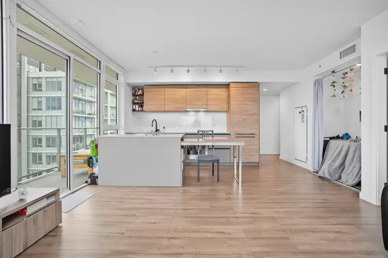 2602 10448 UNIVERSITY DRIVE - photo 3 of 23