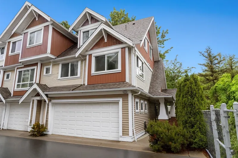 8 7298 199A STREET - photo 1 of 20