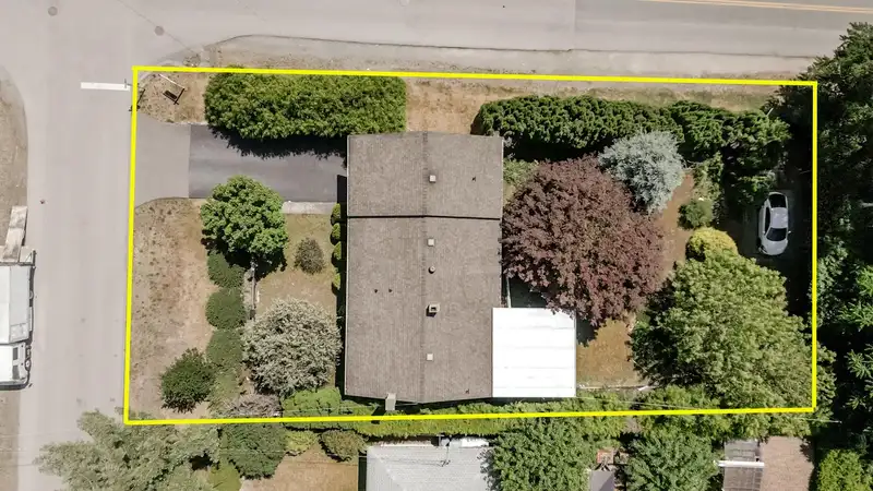 10207 127 STREET - photo 2 of 31
