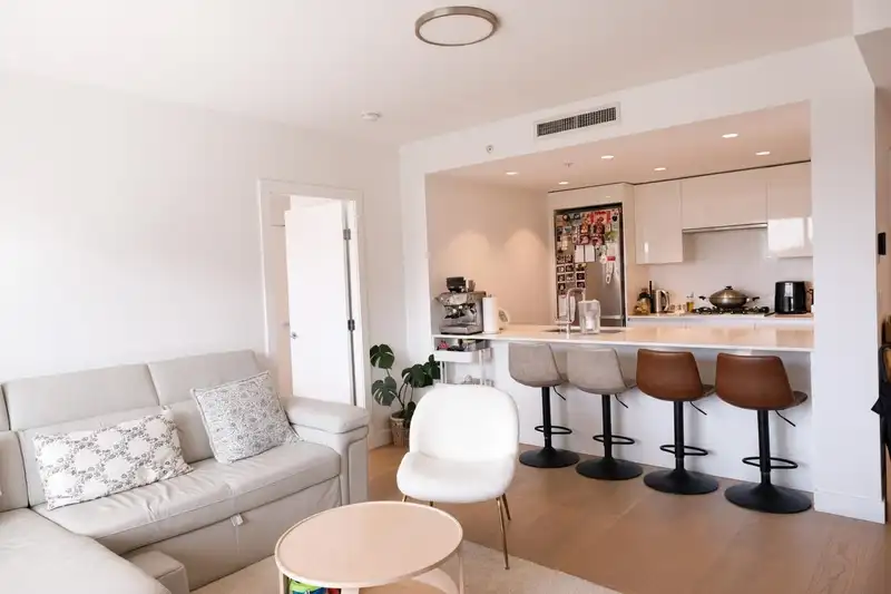 512 5788 GILBERT ROAD - photo 4 of 27
