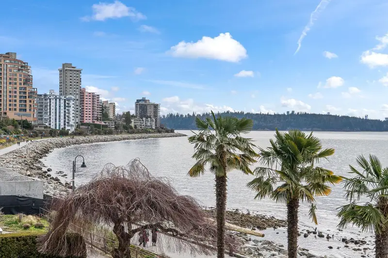 203 150 24TH STREET - photo 3 of 25