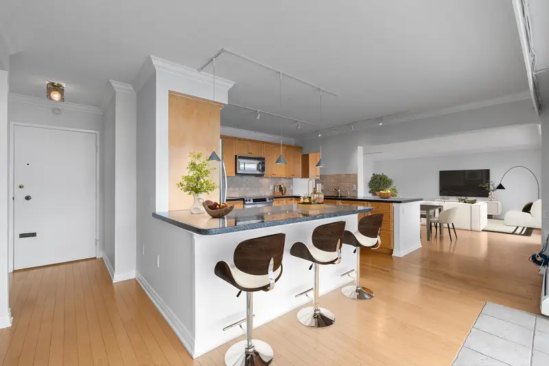 203 150 24TH STREET - photo 4 of 25