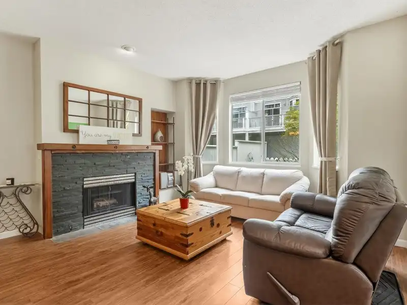 76 7501 CUMBERLAND STREET - photo 2 of 19